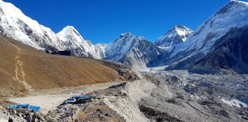 A Complete guide to Everest Base Camp Trek by Bus